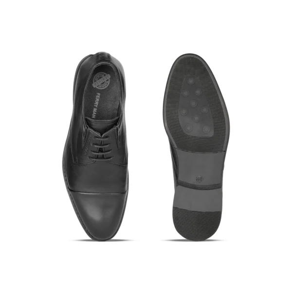 4 eyelet toe cut